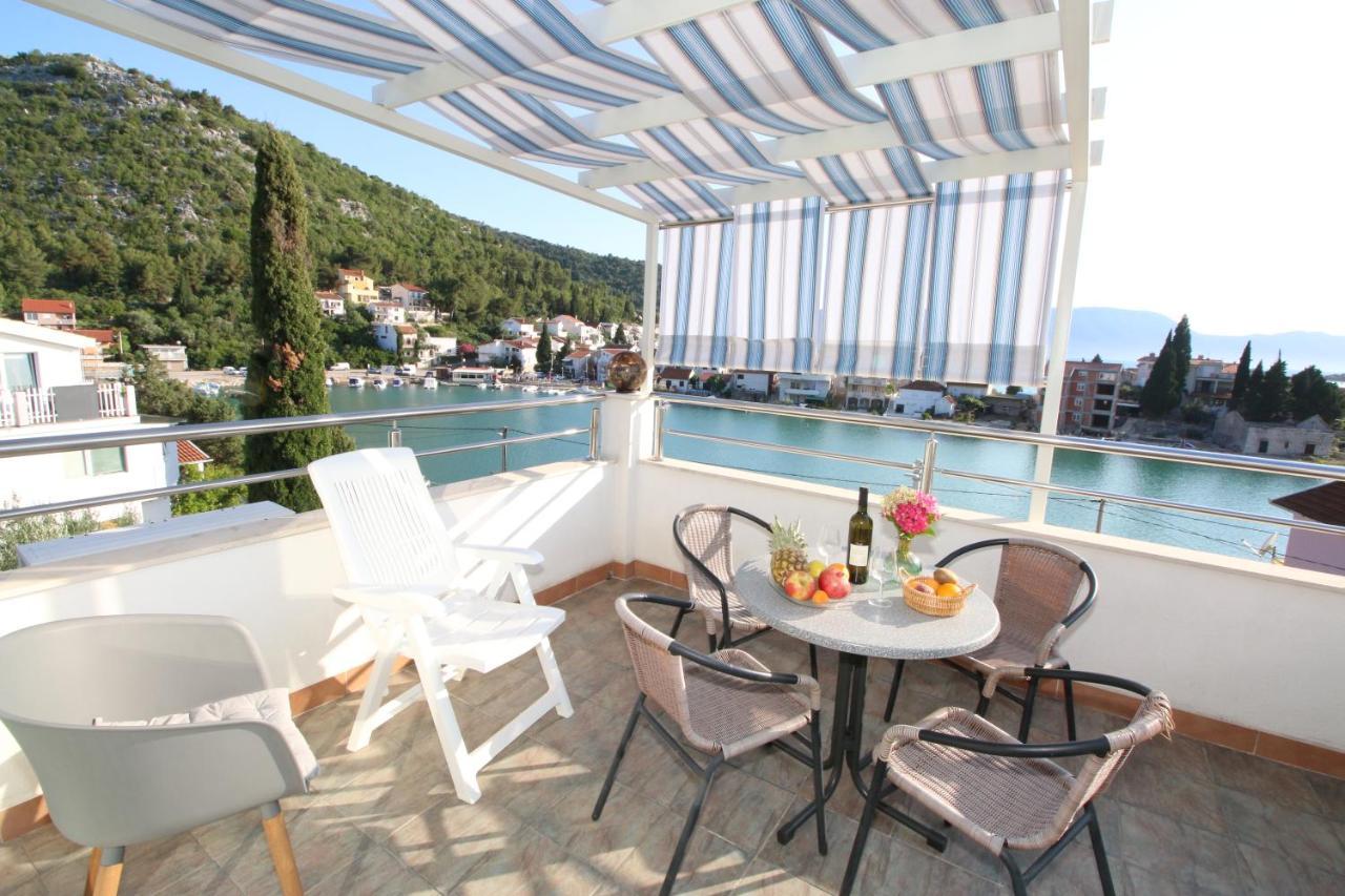 Villa Delta Apartments Blace Ngoại thất bức ảnh
